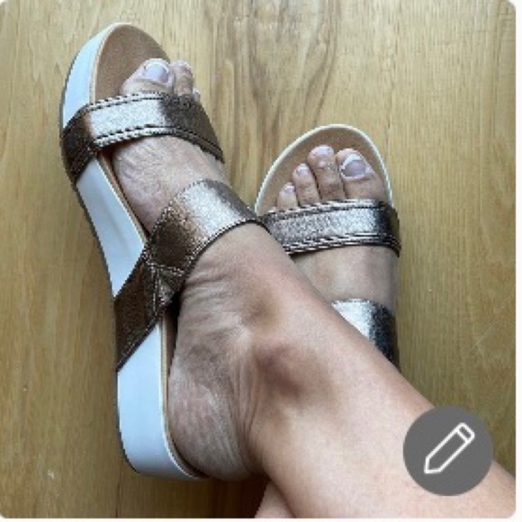 Orig. Coll. Dr Scholls Frill Dbl Metallic Straps Sandals. Size 11. D6/A1428 - Picture 1 of 16